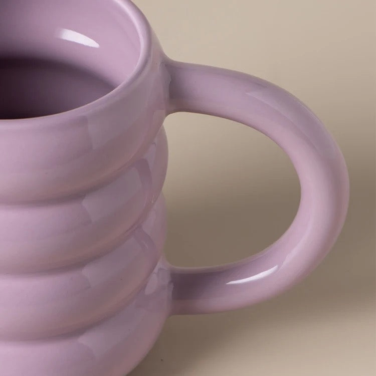 Wavy ceramic mug