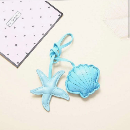 Seashell bag charm 🐚