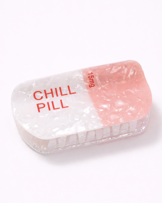 Chill pill claw clip 💘