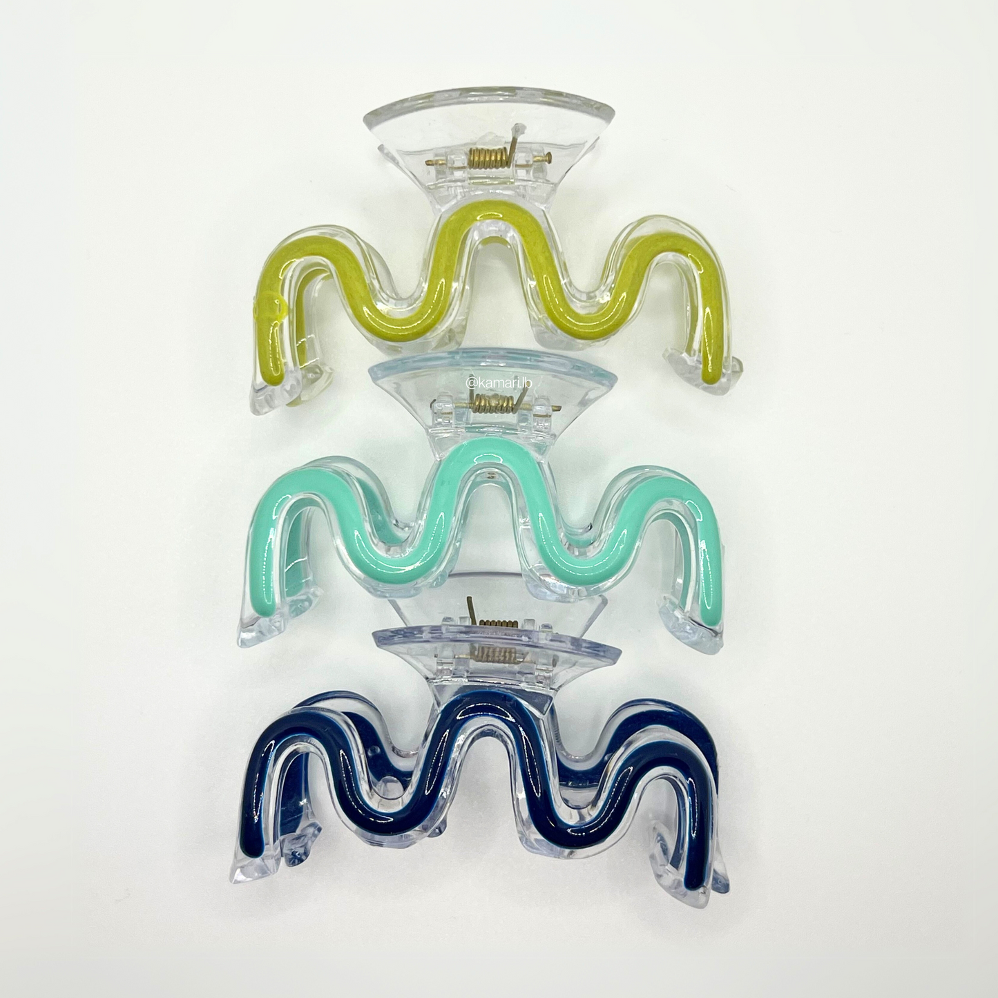 Zigzag waves claw clip