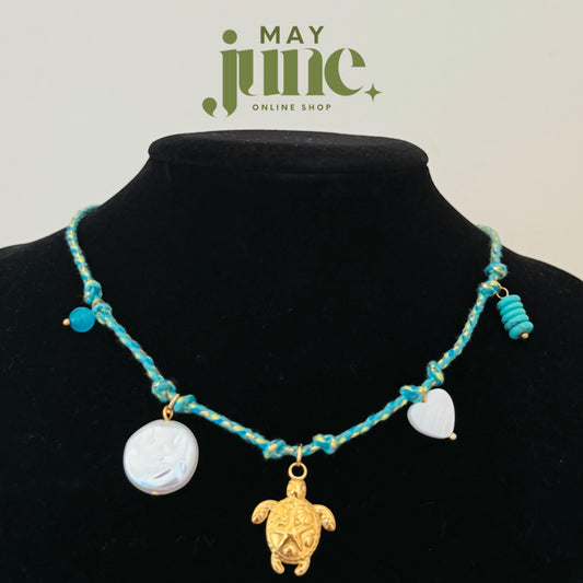 Turty Beach necklace 🐢 🌊