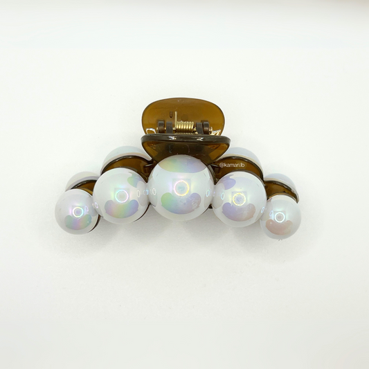 Pearl Claw Clip