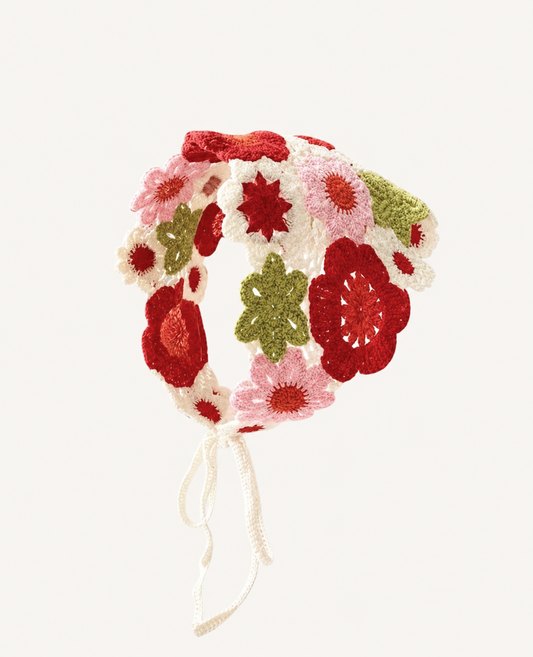 Crochet triangle summer scarf 🍓
